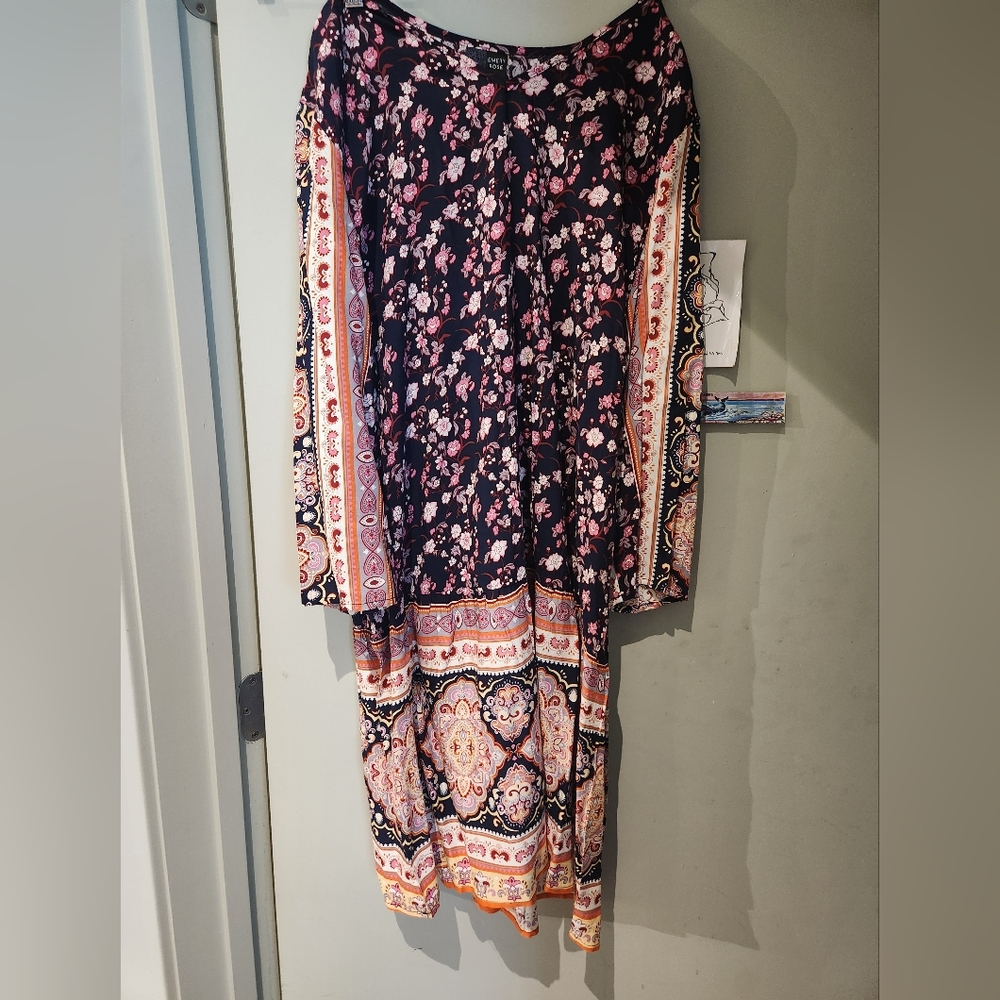 Brand new boho long sleeve floral dress